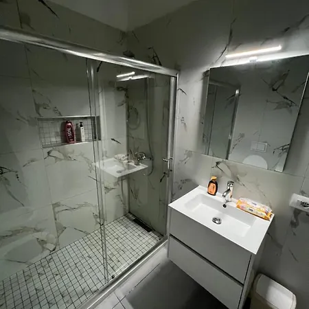 Gersi's Daily Apartamento Tirana